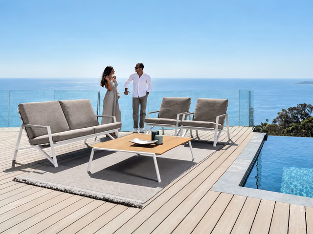 Cottage Coffee Table 120 × 120 by Talenti