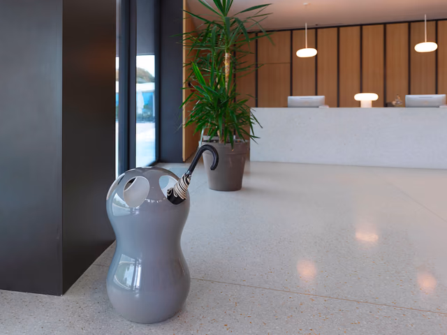 Zontik Umbrella Stand by Casamania