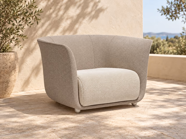 Suave Lounge Chair by Vondom
