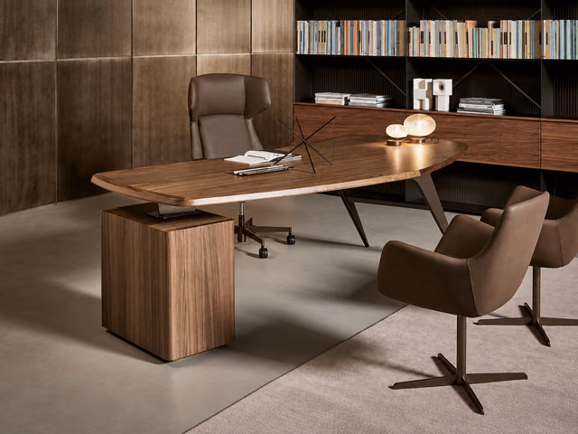 Diver Desk by Bonaldo