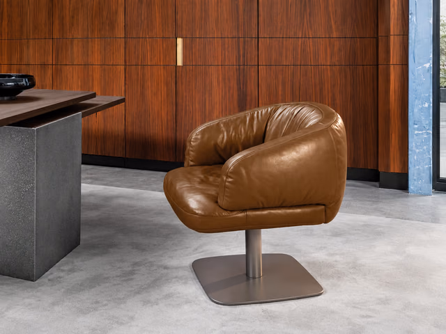 Warren Business Armchair by Arketipo