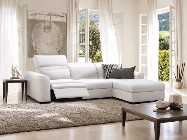 Diesis Sectional by Natuzzi Italia