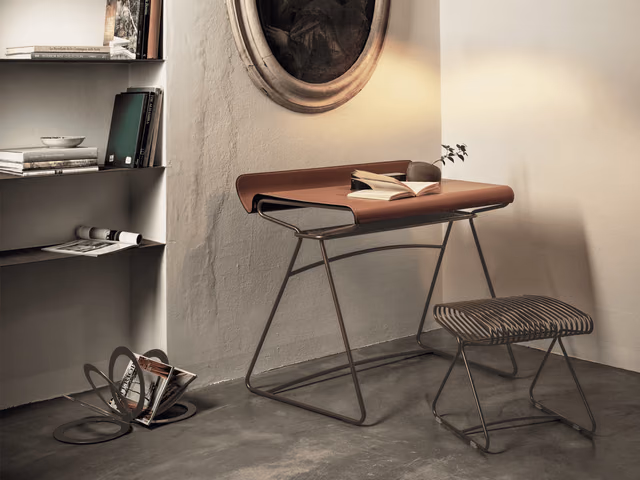 Taylor Desk by Bontempi