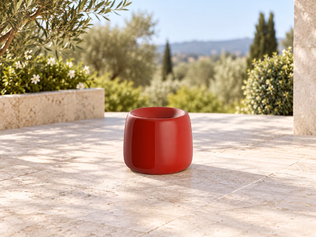 Organic Redonda Planter by Vondom