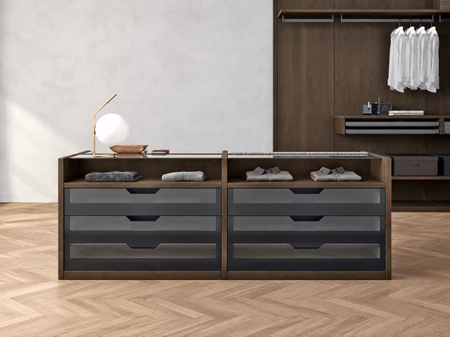 Accessorised Islands Closet Storage by Tomasella