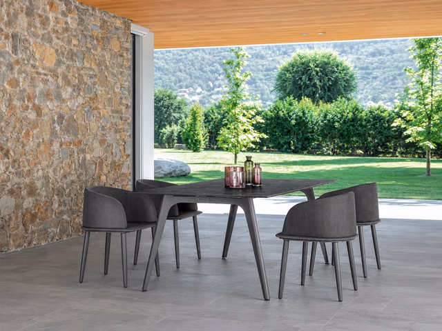 CleoSoft//Alu 220 × 100 Dining Table by Talenti