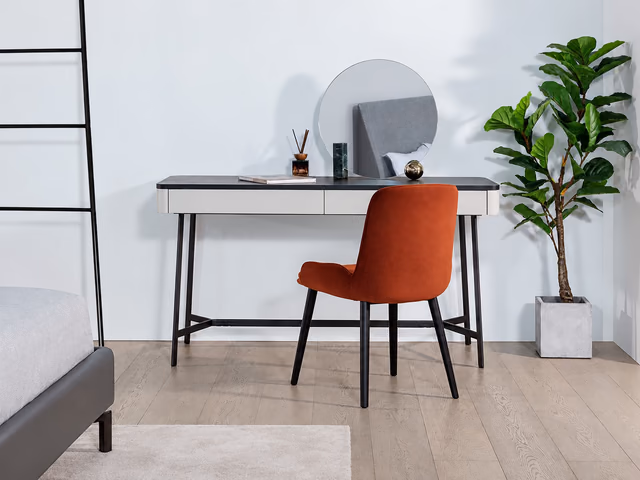 Witty Desk by Camerich