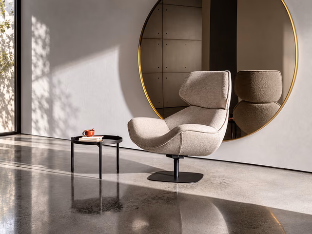 Alisia Armchair with Headrest by Sovet