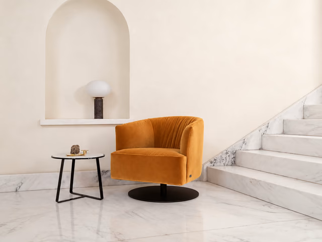 Diga Swivel Armchair by Nicoline