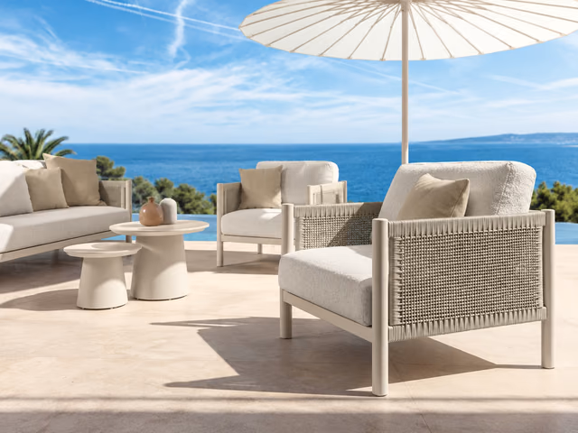 Dolcevita//Alu Living Armchair by Talenti