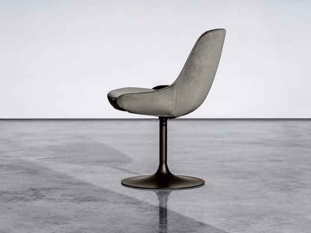 Cadira S Swivel Chair by Sovet