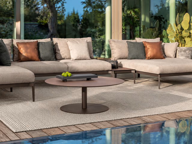 Leaf H32 Coffee Table Base by Talenti