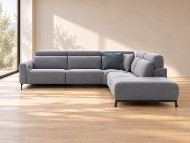 Antares Leg Sofa by Nicoline