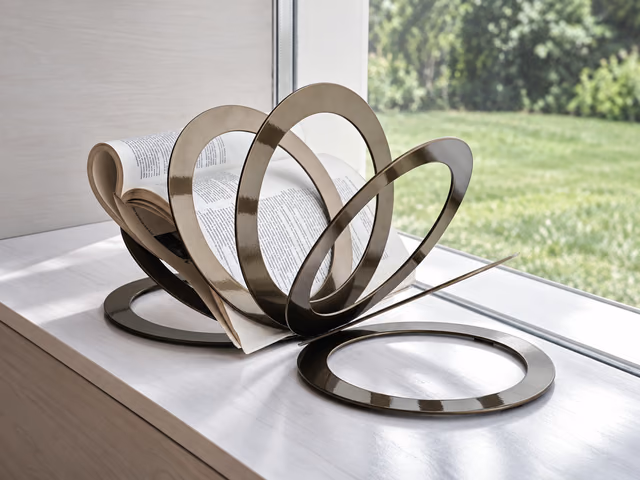 Fan Magazine Rack by Bontempi