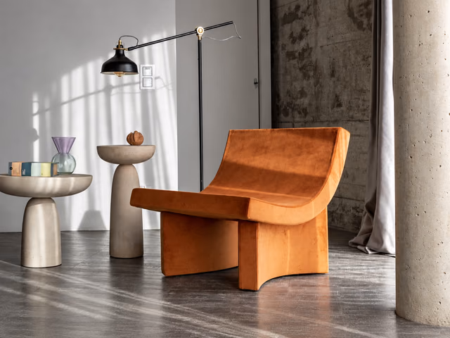 Talk Lounge Chair by Mogg
