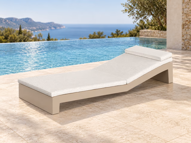 Jut Chaise Lounge by Vondom
