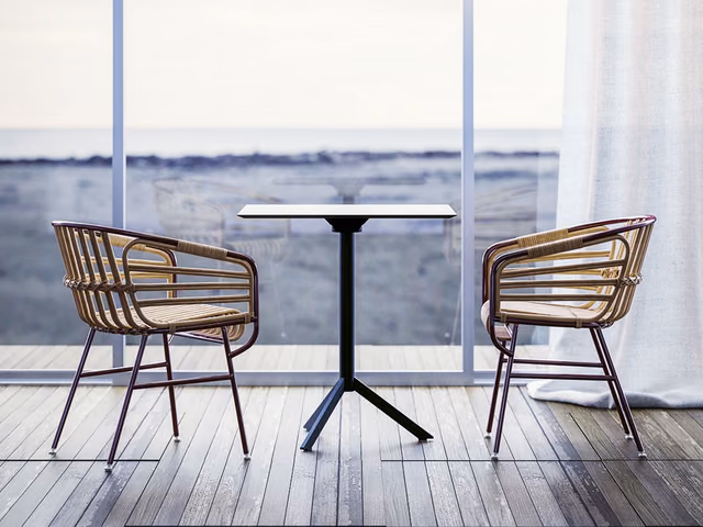 T4 Squared Bistro Table by Casamania