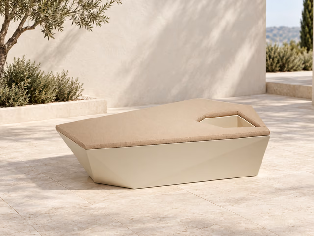 Faz Bench by Vondom
