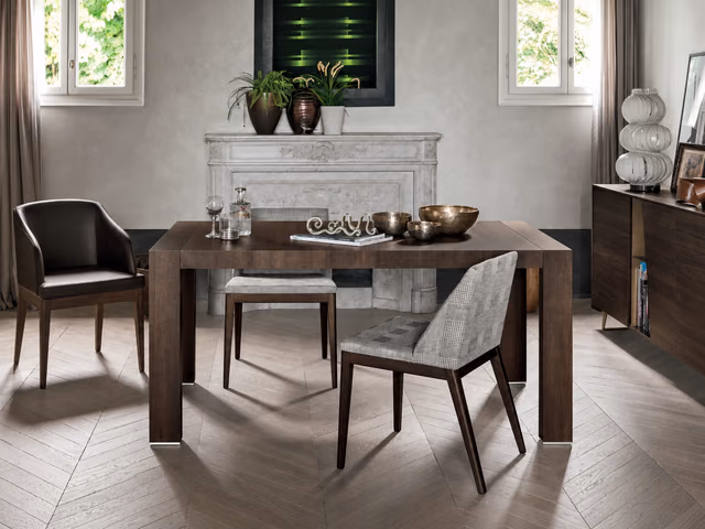 Doppio Passo Dining Table by Tomasella