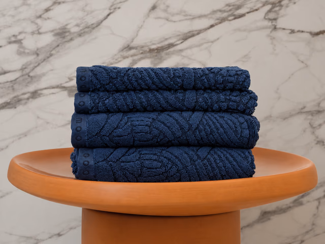 Dodo Pavone Towel by Moooi