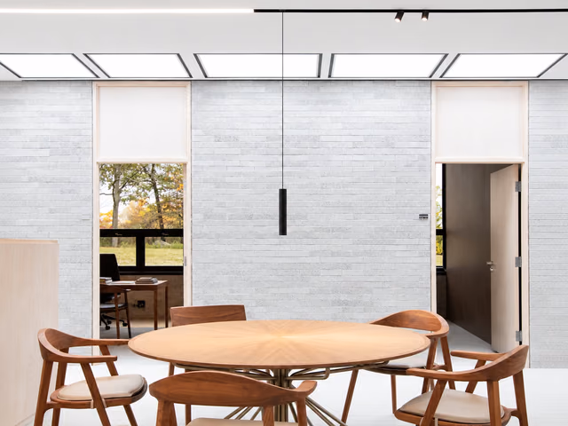Find Me Suspension Pendant, Running Magnet by Flos