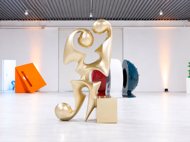 Tangueros Sculpture by Slide