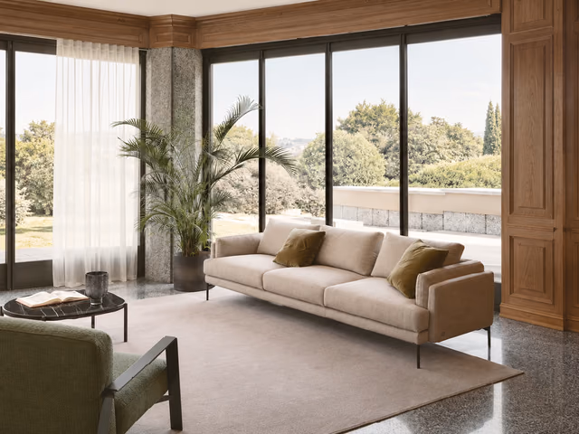 Astedio Sofa by Nicoline