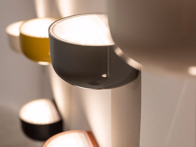 Bellhop Wall Up Lamp by Flos