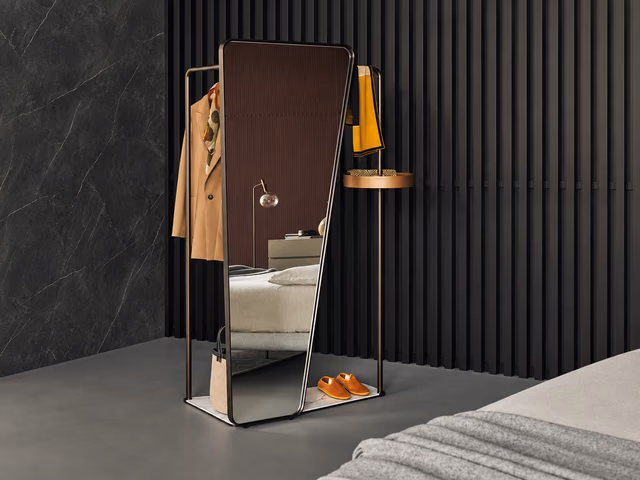 Camillo Valet Stand by Bonaldo