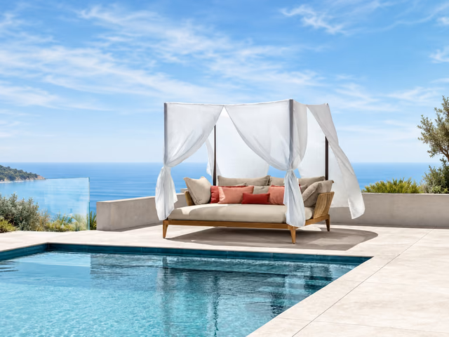 Cruise//Teak Daybed by Talenti