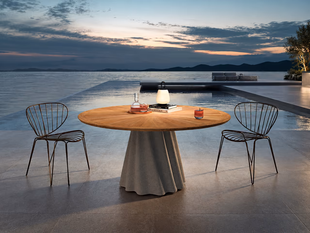 Onda Outdoor Table by Pianca