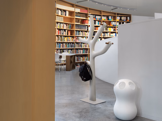 Alberto Coatstand by Casamania
