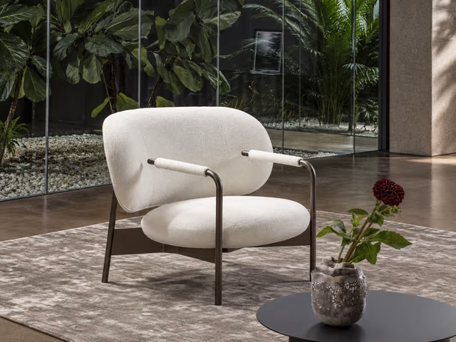Cross Lounge Chair by Bonaldo