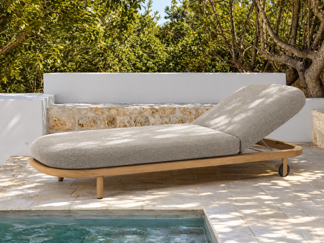 Karen Sunbed by Talenti