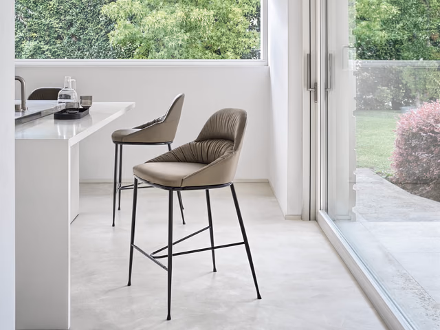 Queen Bar Stool by Bontempi