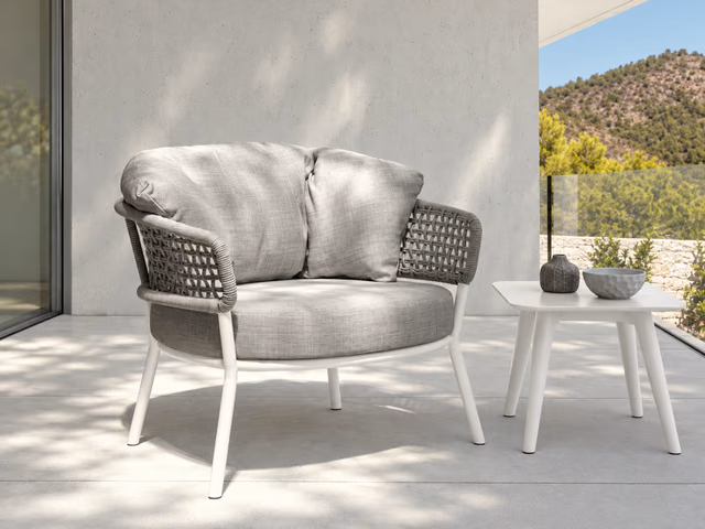 Moon//Alu Living Armchair by Talenti