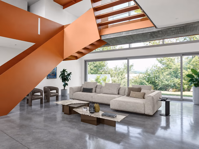 Hackman Sofa by Arketipo