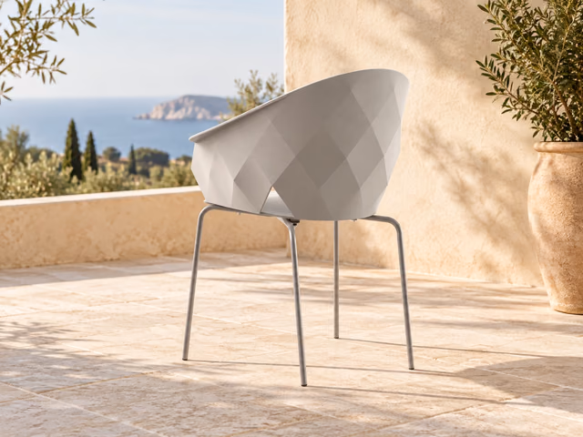 Vases Armchair by Vondom