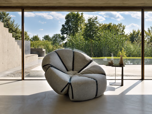 Lol:) Armchair by Arketipo