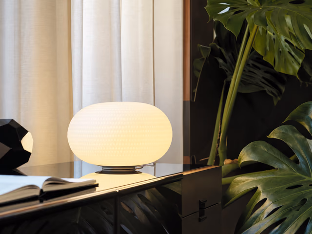 Bianca Table Lamp by Fontana Arte