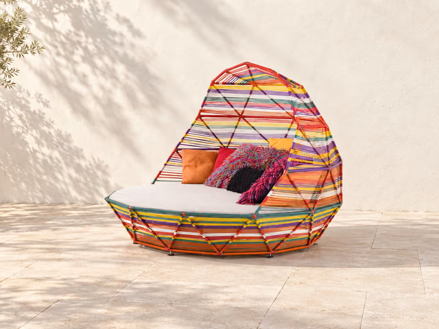 Tropicalia Daybed by Moroso