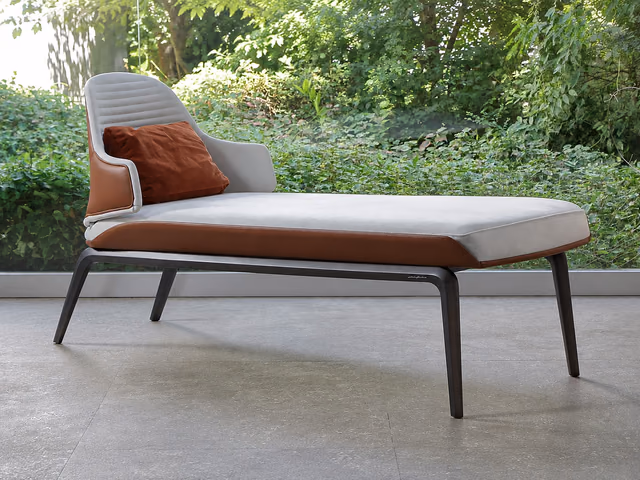 Vela Chaise Lounge by Reflex