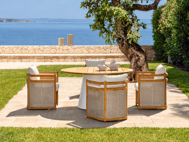 Edwin Living Armchair by Talenti
