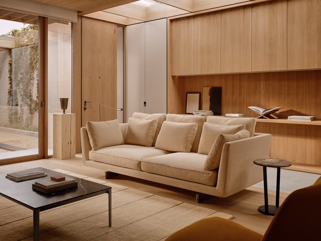 Savoy Sofa by Bensen