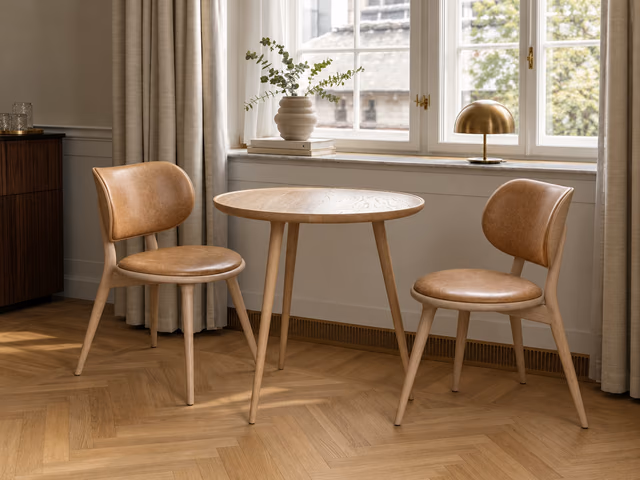 Accent Café Table — Matt Lacquered Oak, Ø 70 by Mater