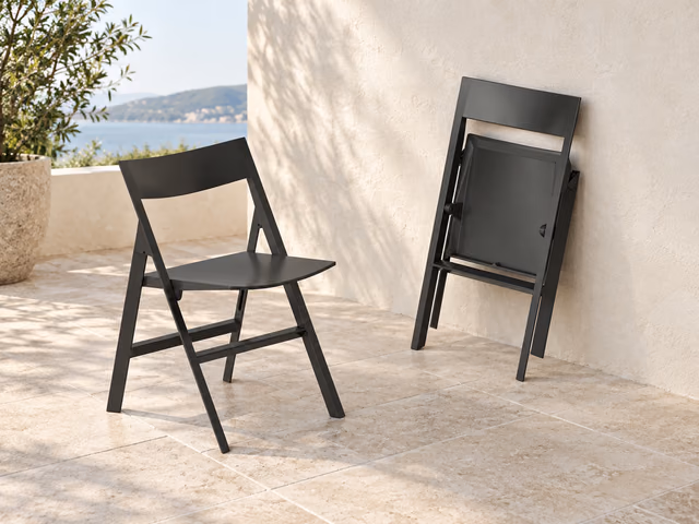 Quartz Folding Chair by Vondom