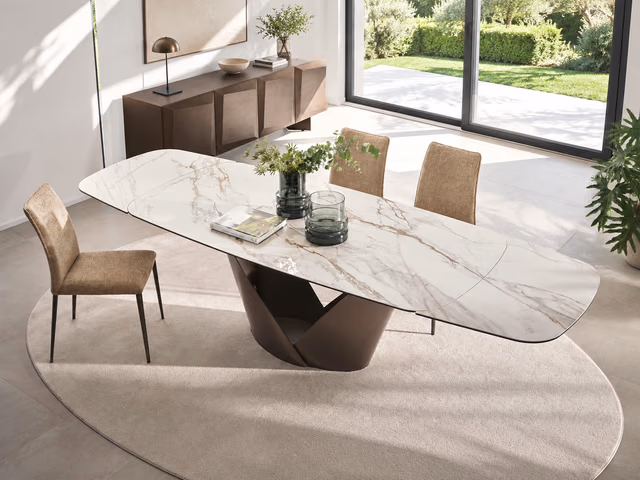 Calla Extendable Dining Table by Calligaris