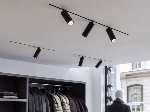UT Pro 175 GA69 Spotlight by Flos