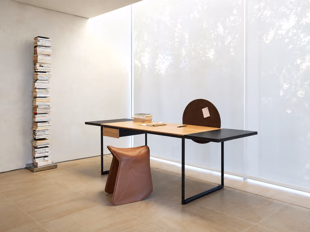 Macis Desk by Opinion Ciatti