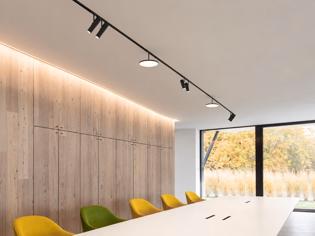 Atom 200 Light Module, Zero Track by Flos